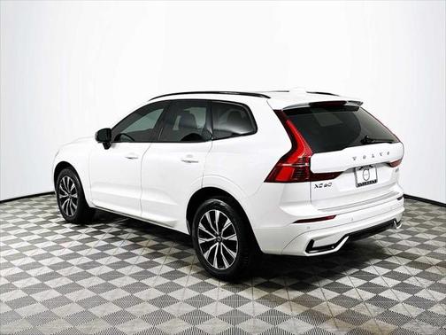2025 Volvo XC60 B5 Core