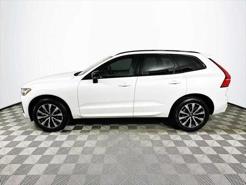 2025 Volvo XC60 B5 Core