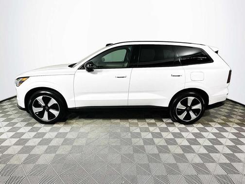 2025 Volvo EX90 Plus, Twin Motor Performance, Fully electric, 7 Seats