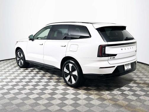 2025 Volvo EX90 Plus, Twin Motor Performance, Fully electric, 7 Seats