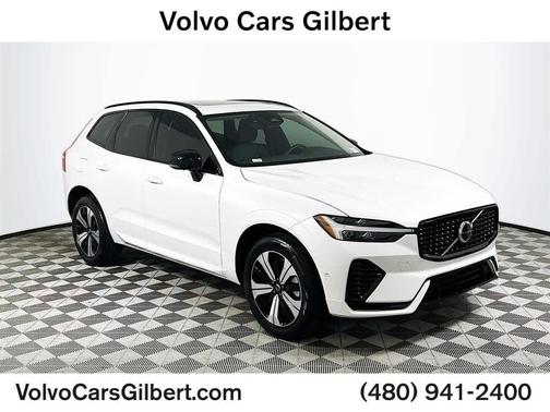 2025 Volvo XC60 Plug-In Hybrid T8 Plus