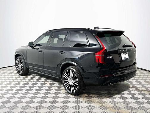 2026 Volvo XC90 B6 Ultra Dark Theme 7-Seater