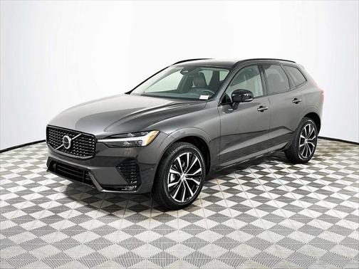 2025 Volvo XC60 B5 Plus