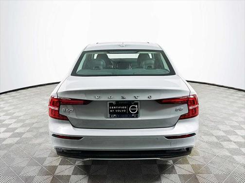 2025 Volvo S60 B5 Core