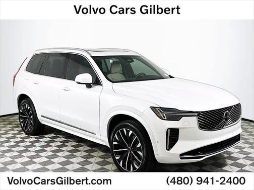 2025 Volvo XC90 B5 Plus 7-Seater