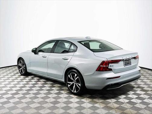 2025 Volvo S60 B5 Core