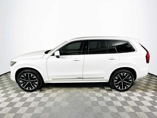 2026 Volvo XC90 B5 Plus 7-Seater