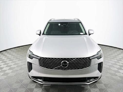 2025 Volvo XC90 B6 Ultra