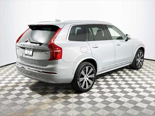 2025 Volvo XC90 Plug-In Hybrid T8 Plus 7-Seater