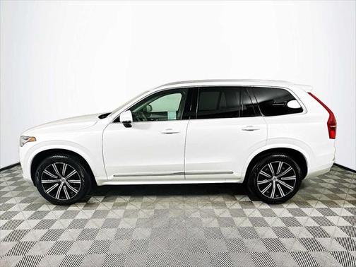 2024 Volvo XC90 B5 Core Bright Theme