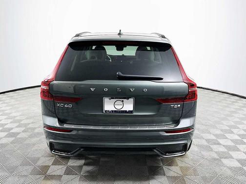 2026 Volvo XC60 Plug-In Hybrid T8 Ultra