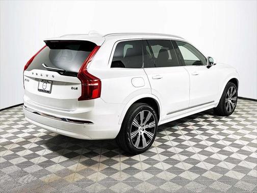 2025 Volvo XC90 B6 Plus 7-Seater