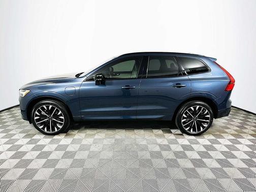 DENIM BLU MET 2026 Volvo XC60 Plug-In Hybrid Ultra, T8 AWD Electric/Gasoline, Dark