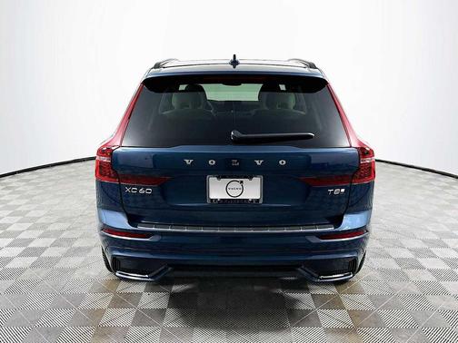 DENIM BLU MET 2026 Volvo XC60 Plug-In Hybrid Ultra, T8 AWD Electric/Gasoline, Dark