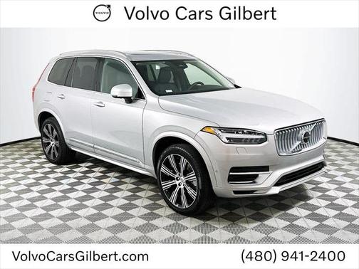 2025 Volvo XC90 Plug-In Hybrid Plus