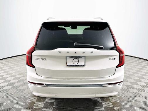 2026 Volvo XC90 B5 Plus 7-Seater