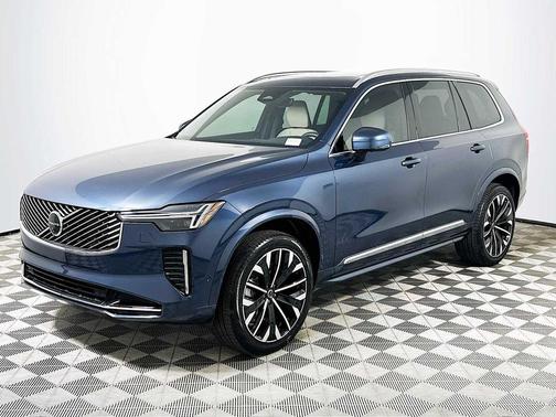 2026 Volvo XC90 B6 Plus 7-Seater