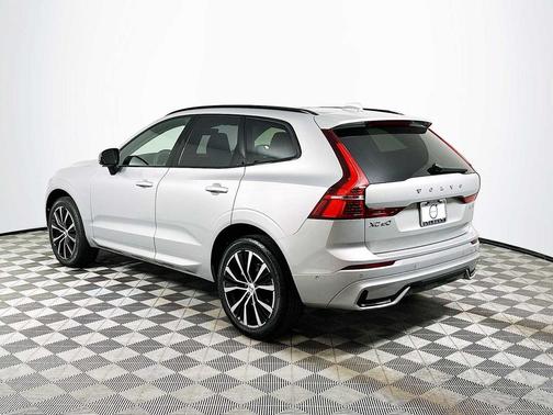 Silver Dawn Metallic 2023 Volvo XC60 B5 Plus Dark Theme