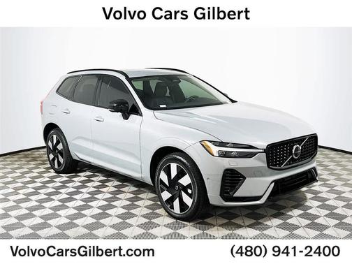 2025 Volvo XC60 Plug-In Hybrid T8 Plus