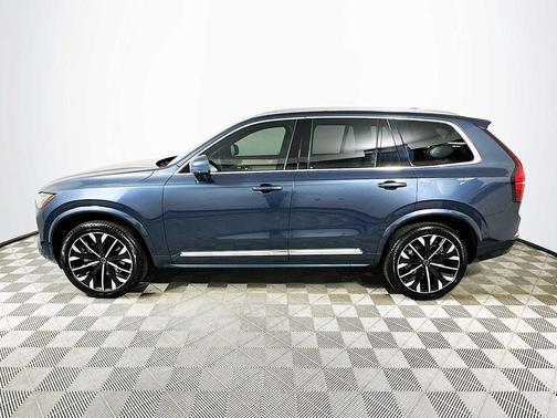 2026 Volvo XC90 B6 Plus 6-Seater