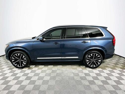 2025 Volvo XC90 B6 Plus 7-Seater