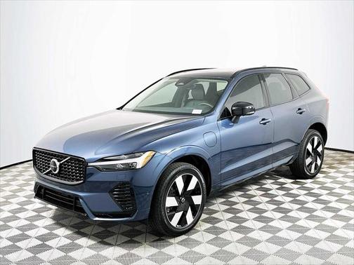 2025 Volvo XC60 Plug-In Hybrid T8 Plus