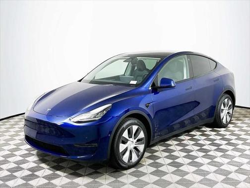 2022 Tesla Model Y Long Range Dual Motor All-Wheel Drive