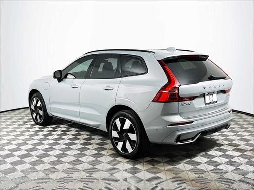 2025 Volvo XC60 Plug-In Hybrid T8 Plus