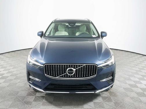 BLUE 2023 Volvo XC60 B5 Plus Bright Theme