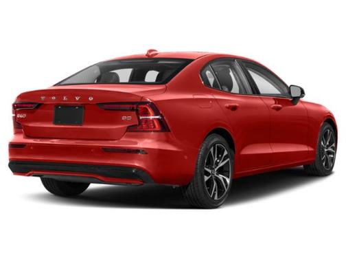 2024 Volvo S60 B5 Core Dark Theme