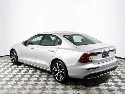 2025 Volvo S60 B5 Core