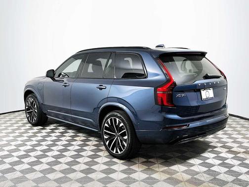 DENIM BLU MET 2026 Volvo XC90 Plug-In Hybrid Ultra Dark Theme, T8 AWD, Electric/Gasoline, 7 Seats