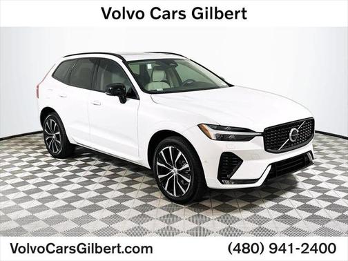 2024 Volvo XC60 Plus Dark Theme