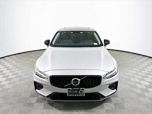 2025 Volvo S60 B5 Core