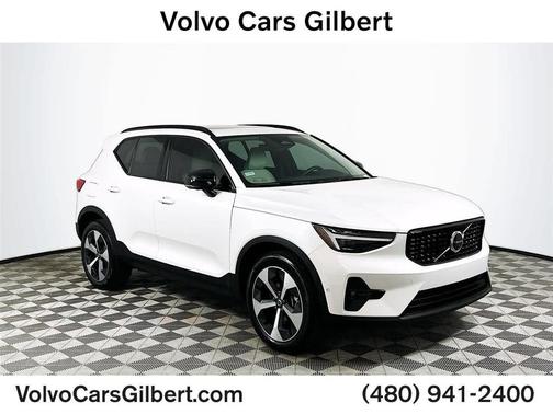 Crystal White 2026 Volvo XC40 Plus, B5 AWD Gas (mild hybrid), Dark