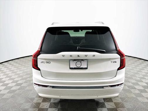 2025 Volvo XC90 Plug-In Hybrid T8 Ultra 6-Seater