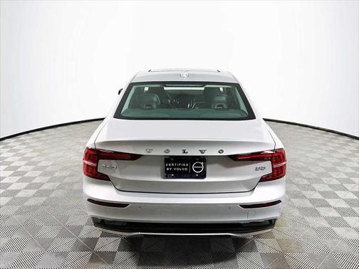 2025 Volvo S60 B5 Core