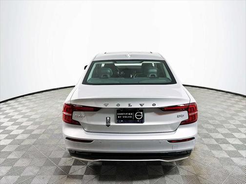2025 Volvo S60 B5 Core