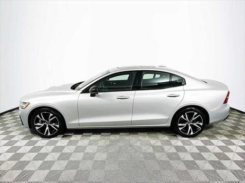2025 Volvo S60 B5 Core