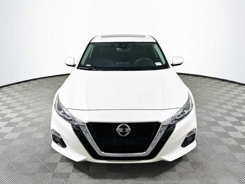 2019 Nissan Altima 2.5 Platinum