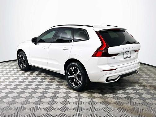 2026 Volvo XC60 B5 Core