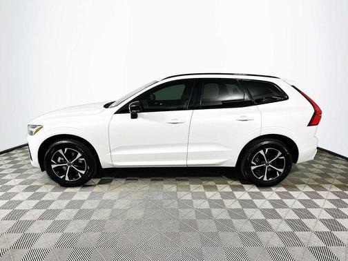 2026 Volvo XC60 B5 Core