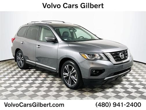 2018 Nissan Pathfinder Platinum