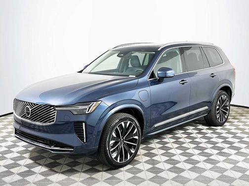 2025 Volvo XC90 Plug-In Hybrid T8 Plus 6-Seater