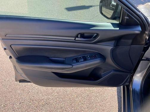 2023 Nissan Altima 2.5 S