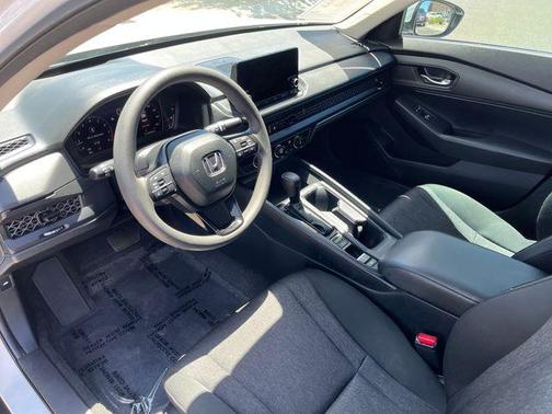 Platinum White Pearl 2023 Honda Accord LX