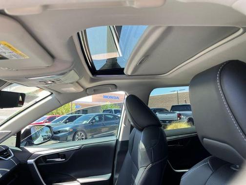 2021 Toyota RAV4 Limited