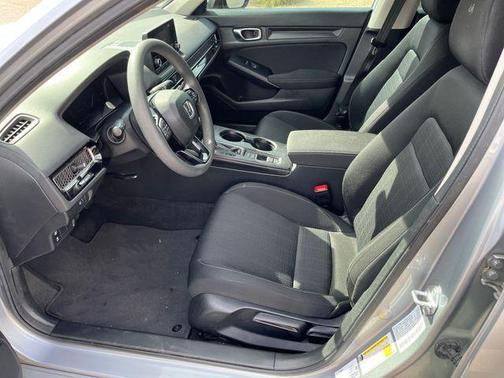 Lunar Silver Metallic 2023 Honda Civic LX