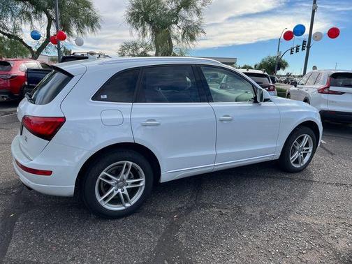 2016 Audi Q5 2.0T Premium Plus