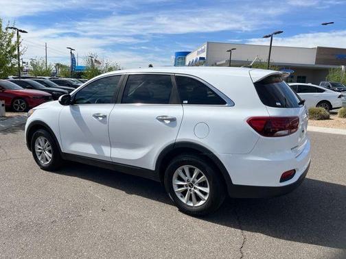 2019 Kia Sorento L